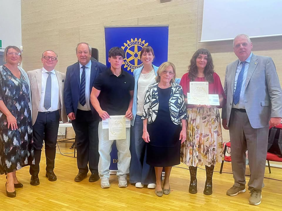 Borse di studio al Liceo Medi di Villafranca in onore di Calogero Carità